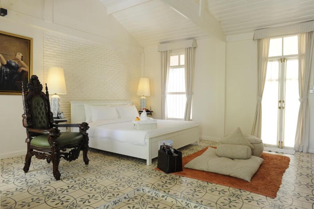 The Hen Hua Hin Hotel Phòng bức ảnh
